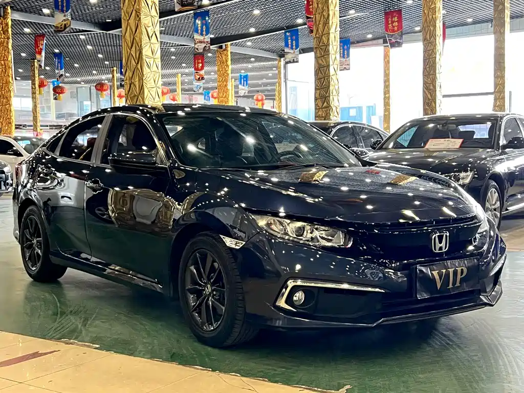 Honda Civic — фото 3