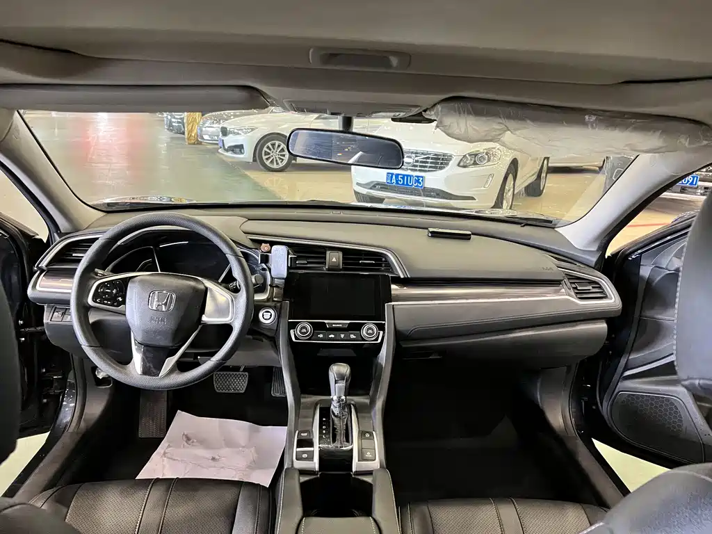 Honda Civic — фото 6