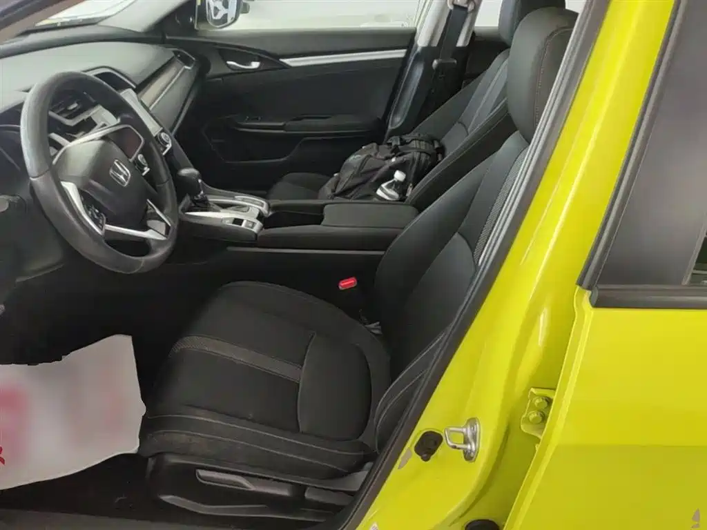 Honda Civic — фото 15