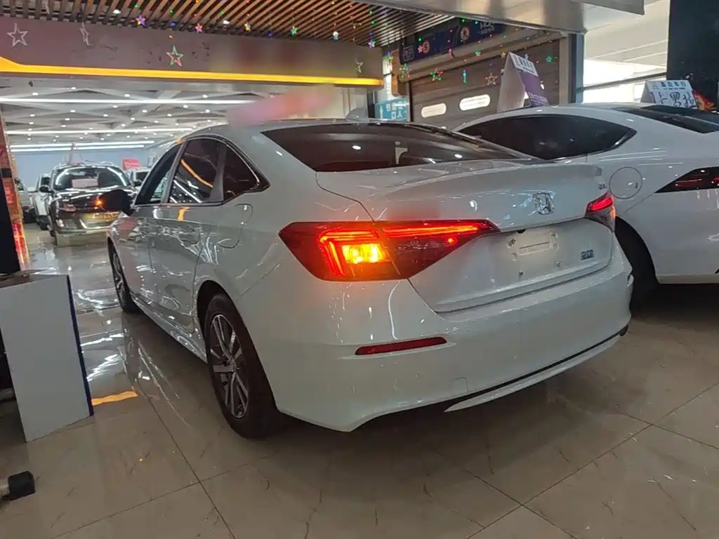 Honda Civic — фото 5