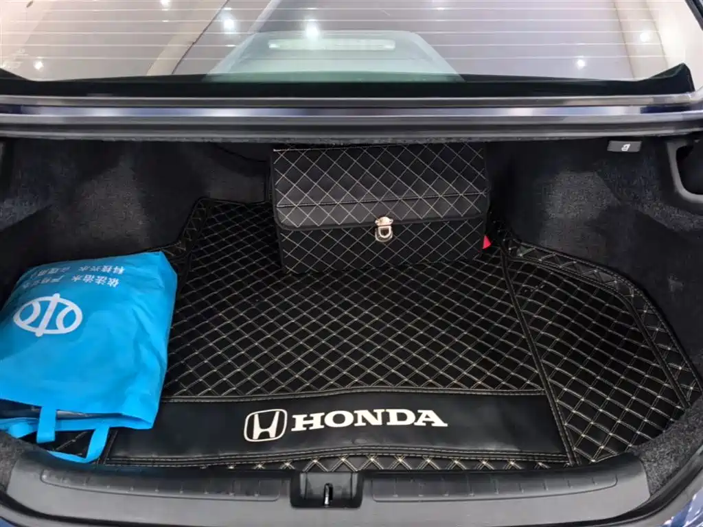 Honda Inspire — фото 19