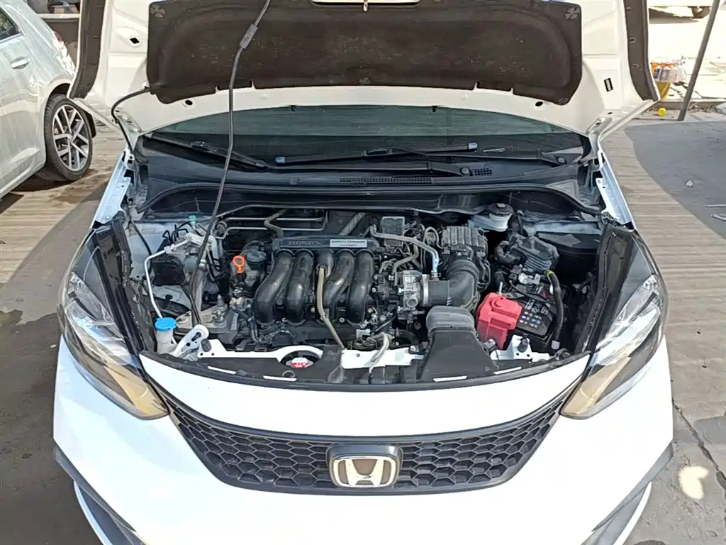Honda Fit — фото 20