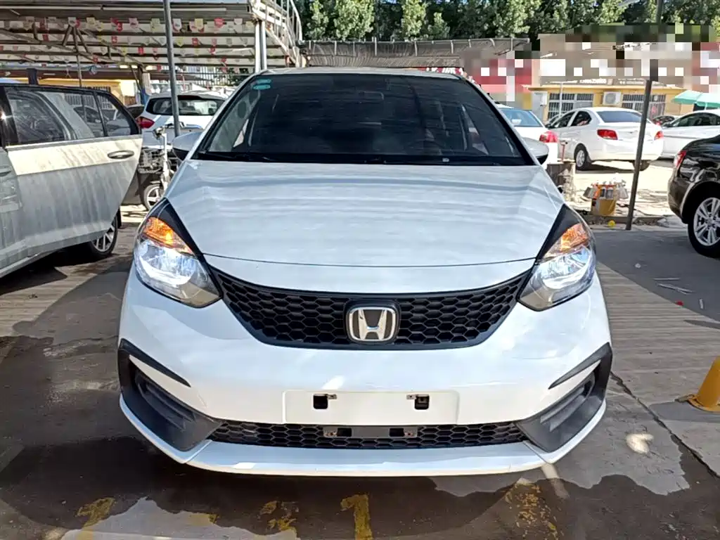 Honda Fit — фото 3