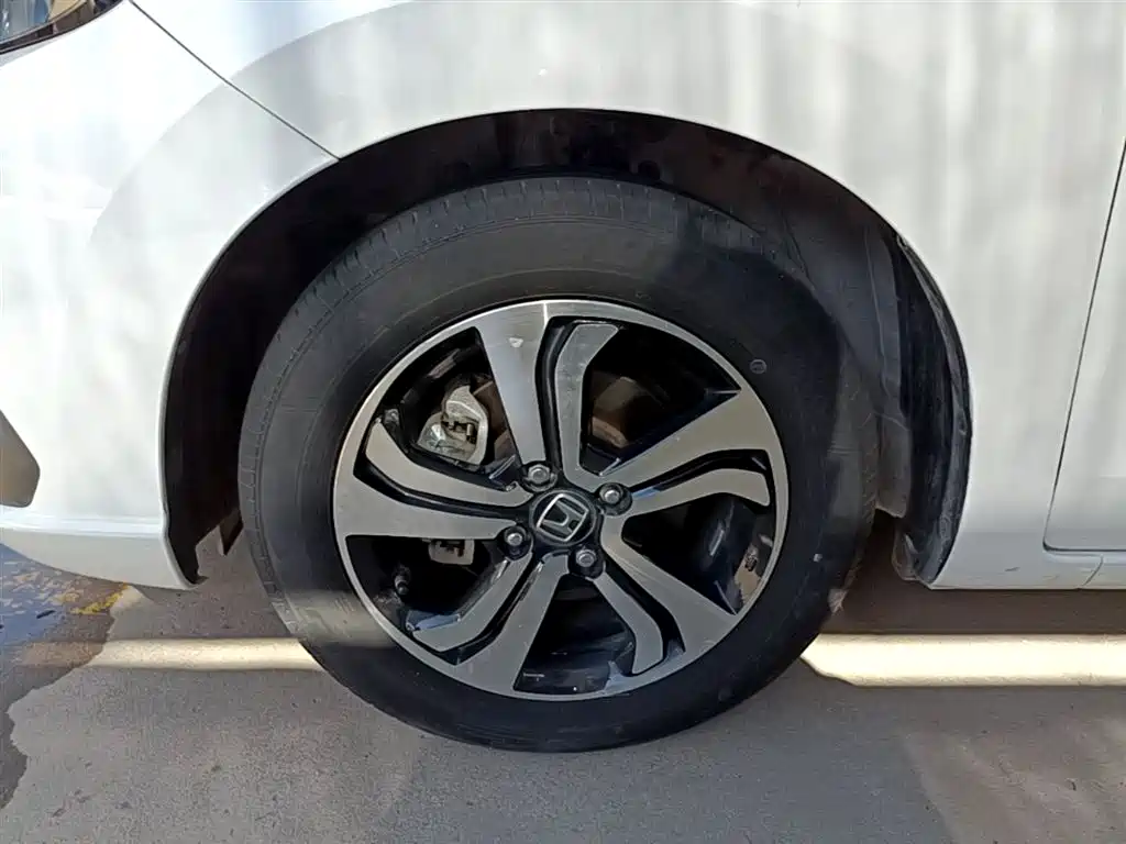 Honda Fit — фото 23