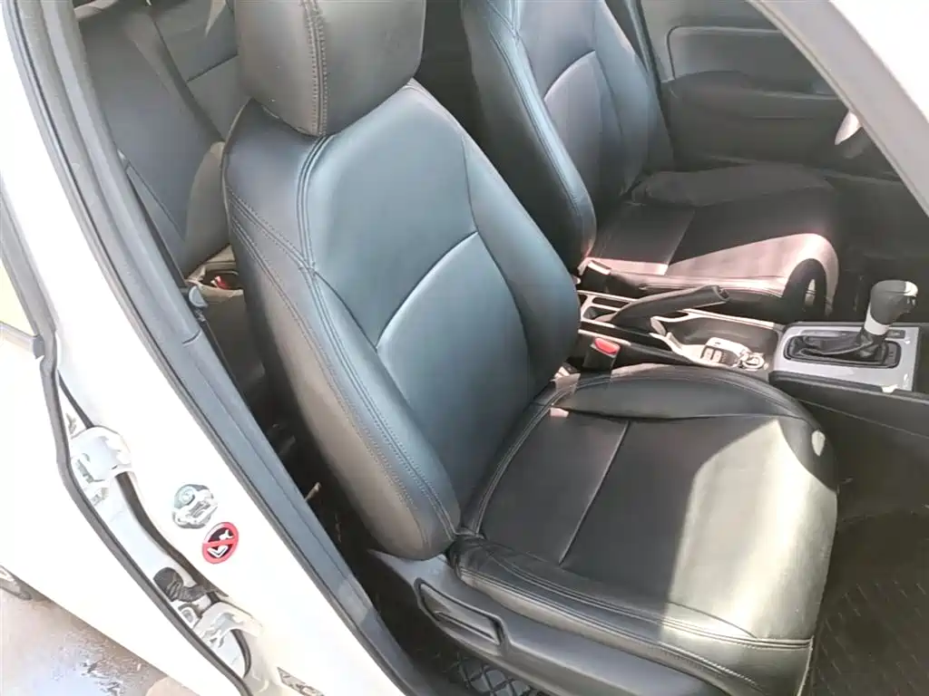 Honda Fit — фото 25
