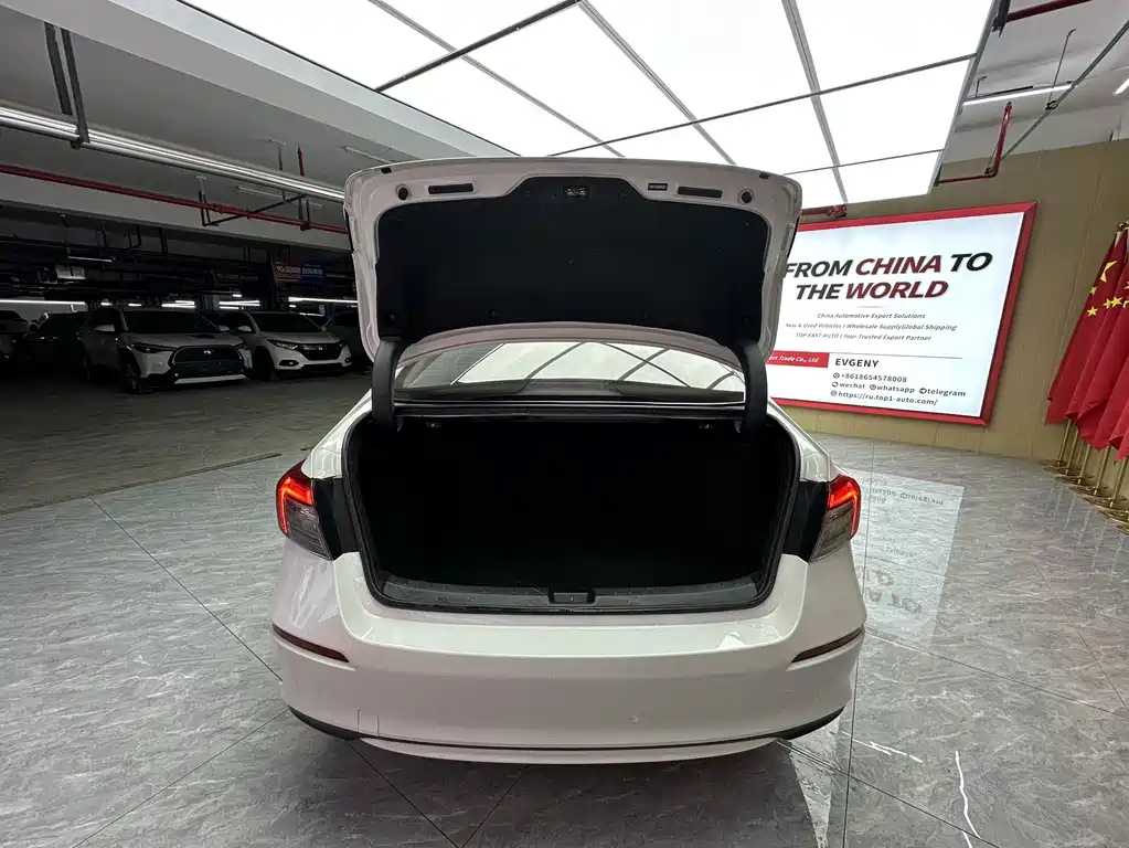 Honda Civic — фото 18
