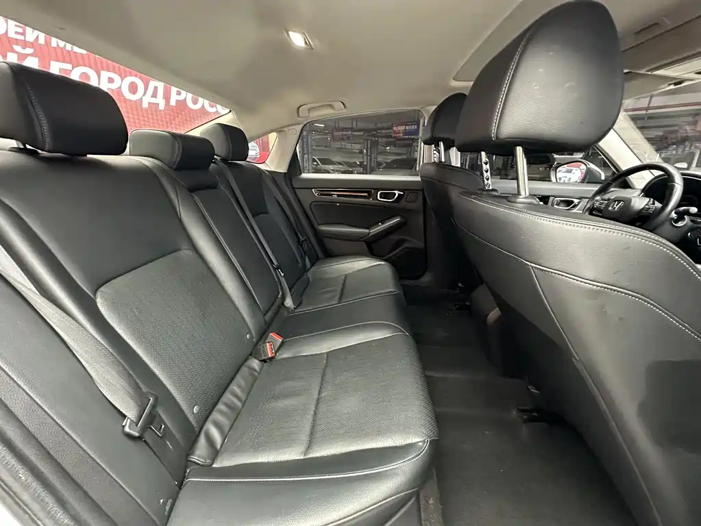 Honda Civic — фото 19