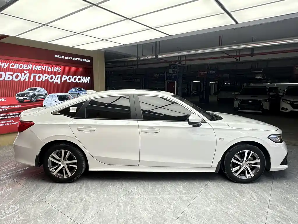 Honda Civic — фото 4