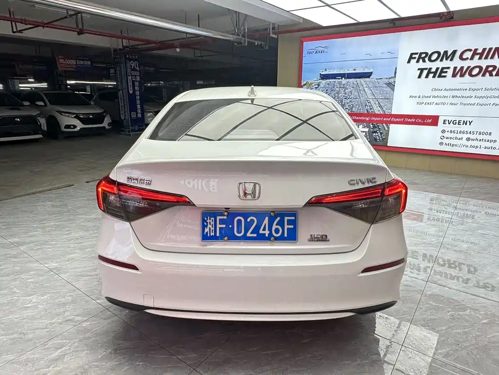 Honda Civic — фото 6
