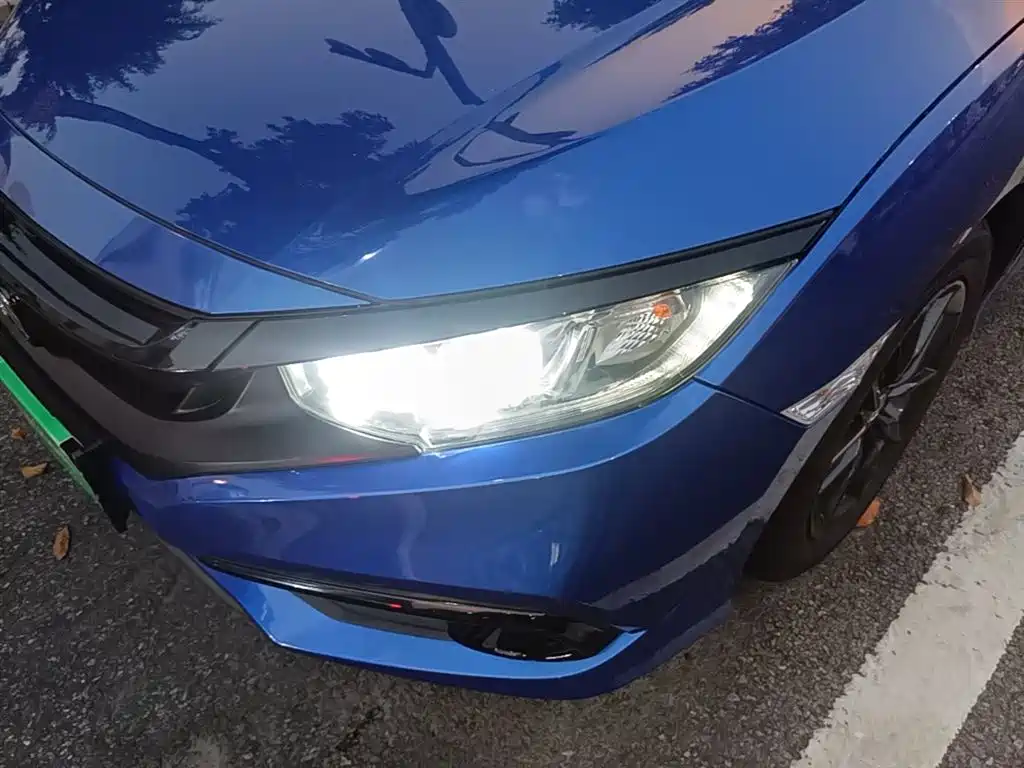 Honda Civic — фото 24