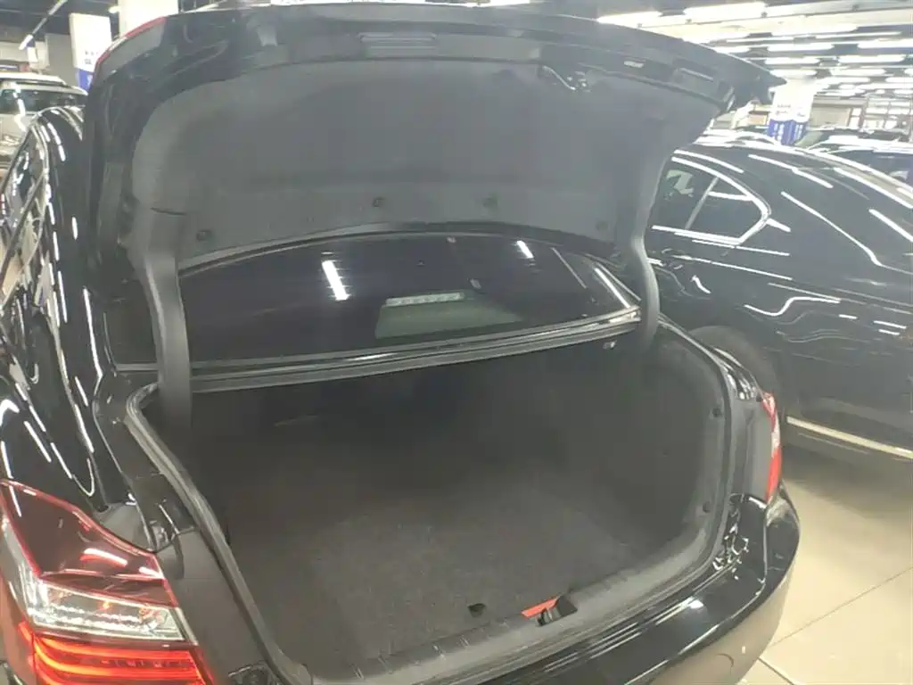 Honda Accord — фото 19