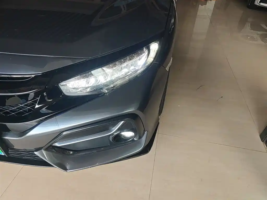 Honda Civic — фото 24