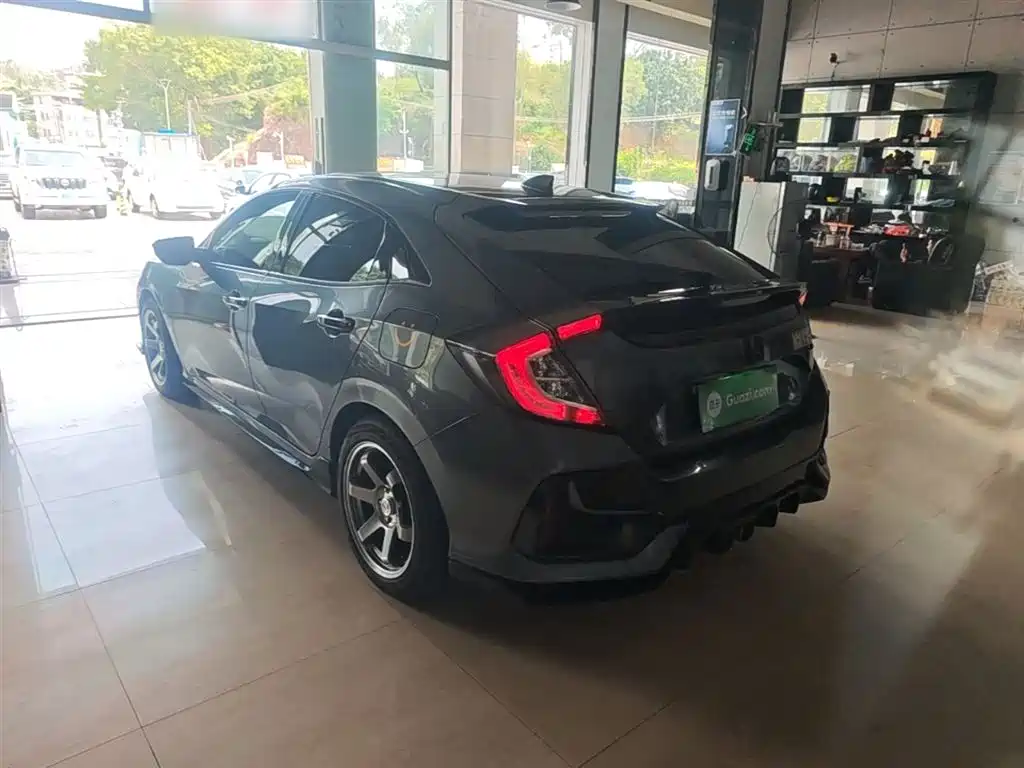 Honda Civic — фото 5