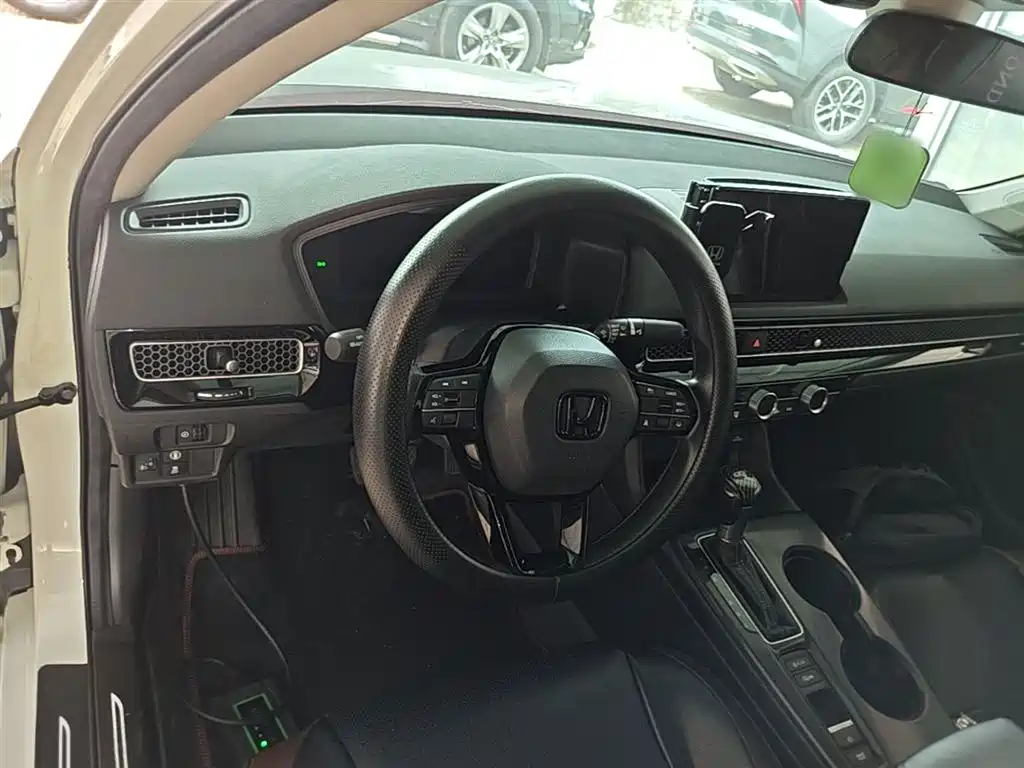 Honda Civic — фото 11