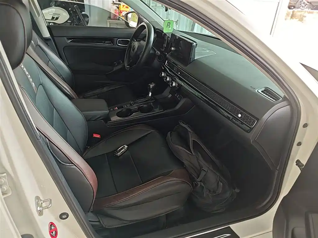 Honda Civic — фото 25