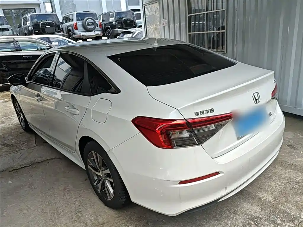 Honda Civic — фото 5