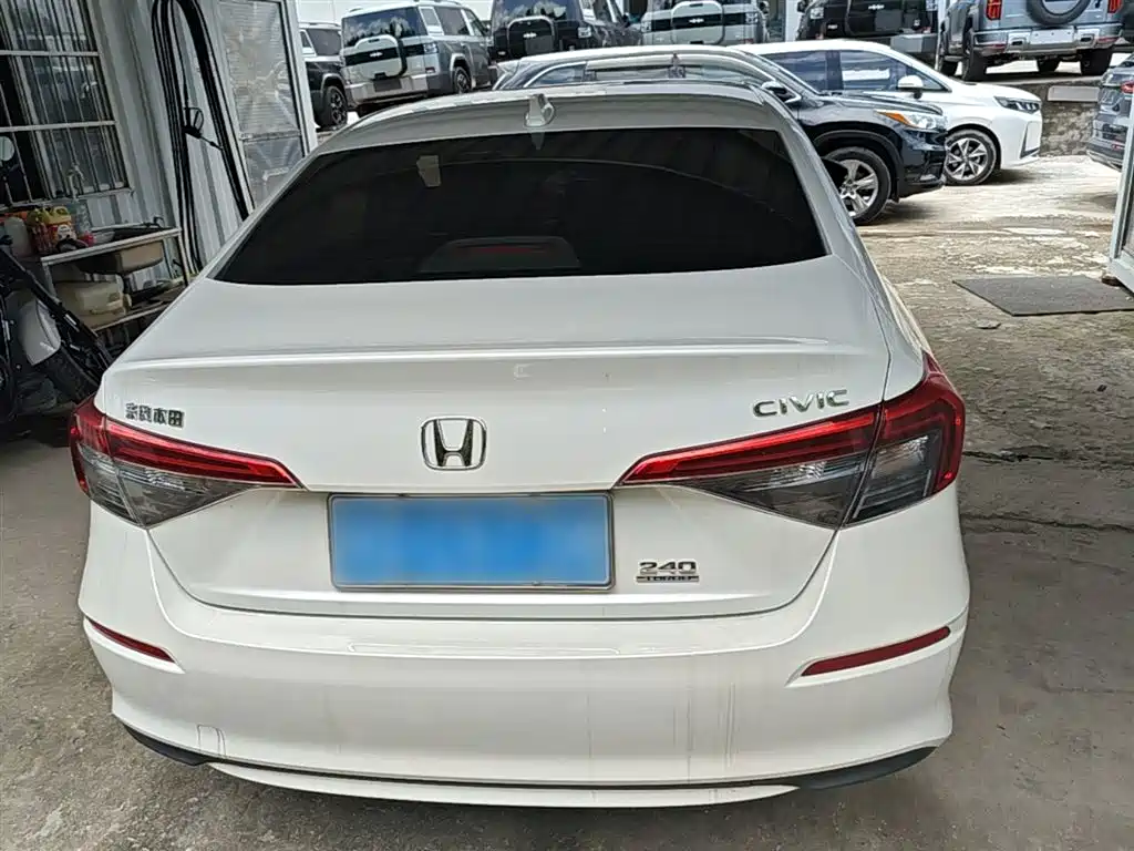 Honda Civic — фото 6