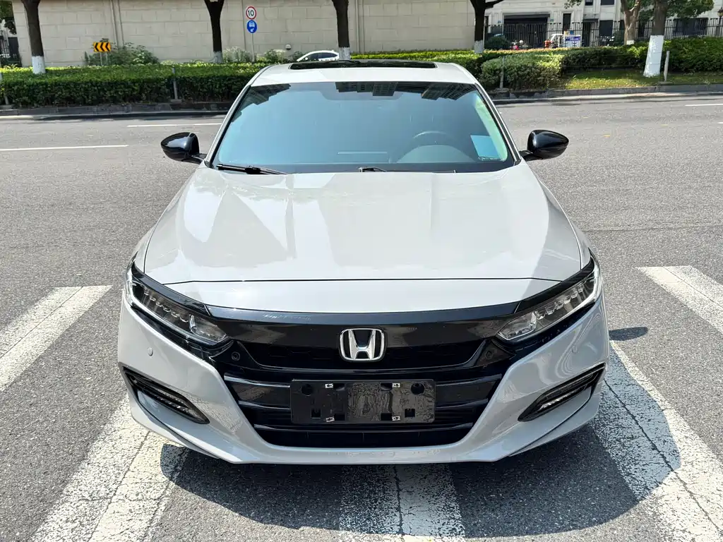 Honda Accord — фото 2