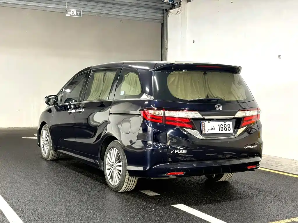 Honda Odyssey — фото 4