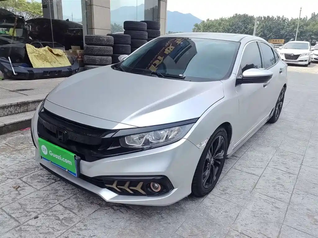 Honda Civic — фото 2