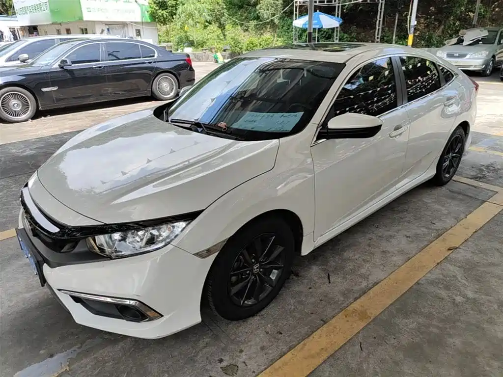 Honda Civic — фото 2
