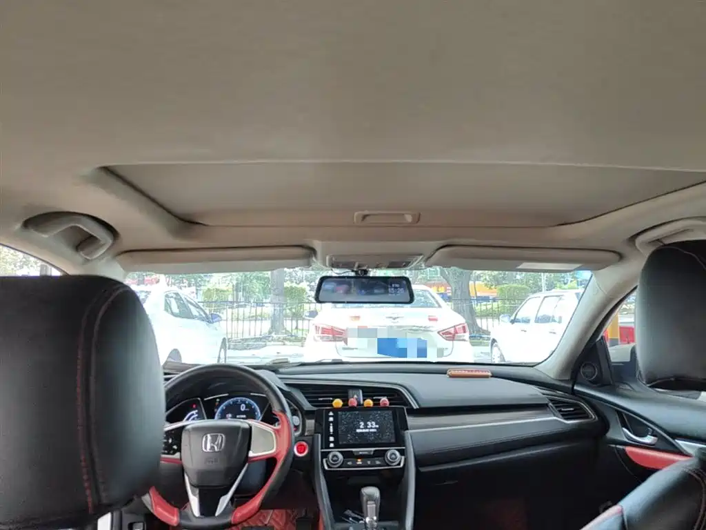 Honda Civic — фото 18