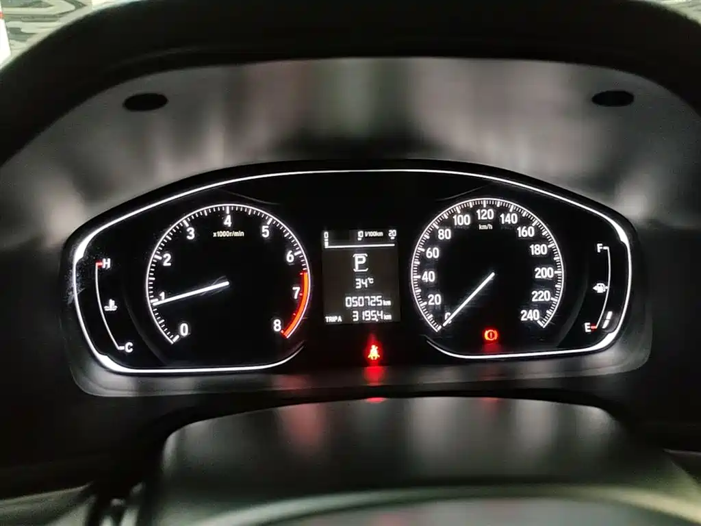 Honda Accord — фото 11