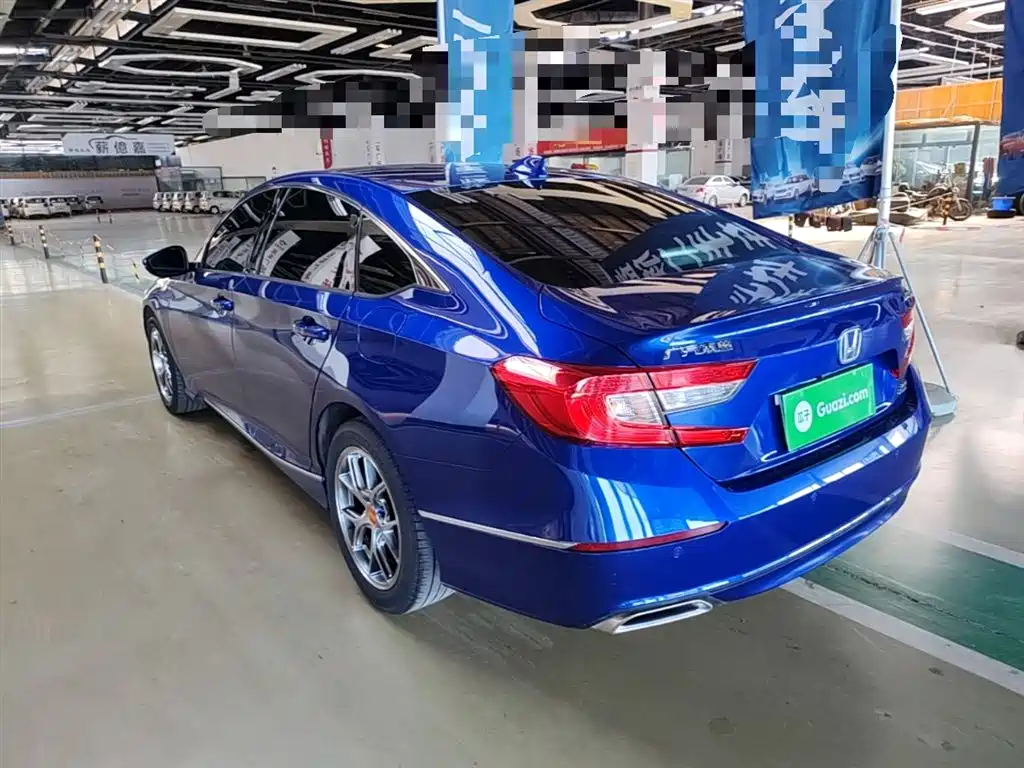 Honda Accord — фото 5