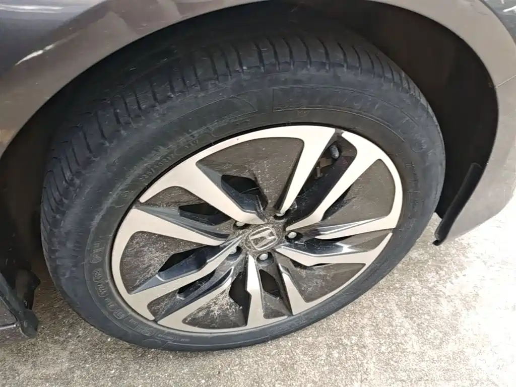 Honda Accord — фото 14
