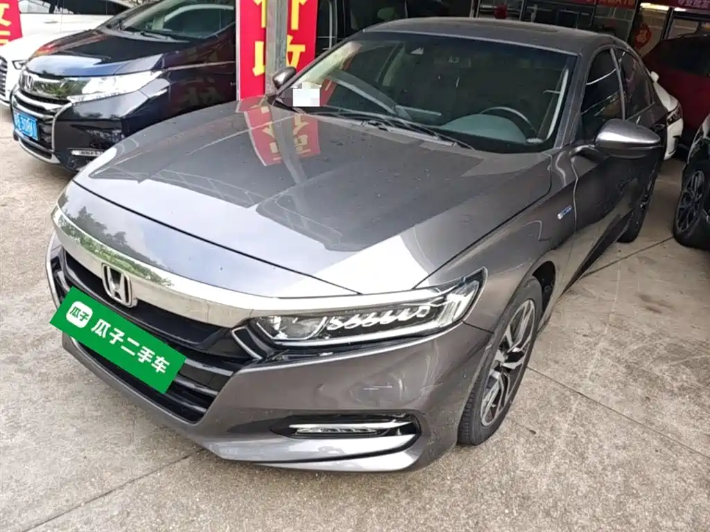 Honda Accord — фото 3