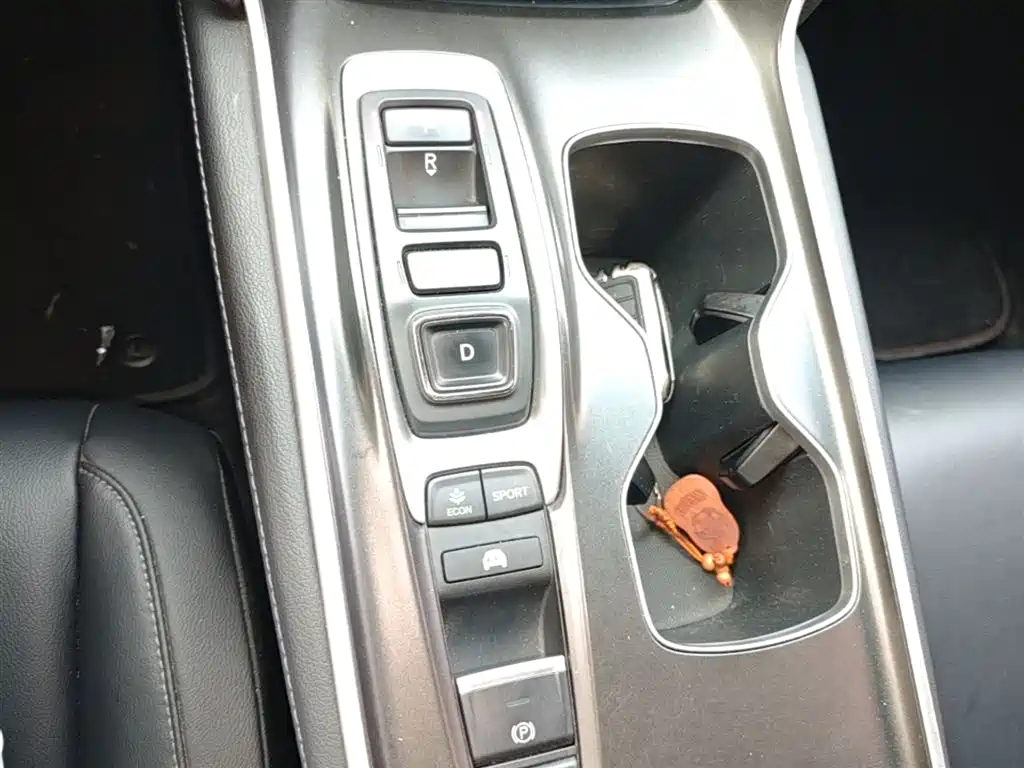 Honda Accord — фото 21
