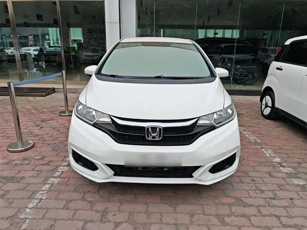 Honda Fit — фото 3