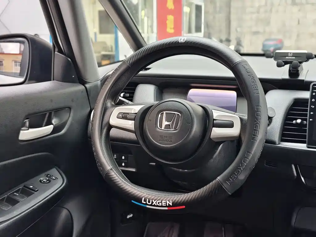Honda Fit — фото 9
