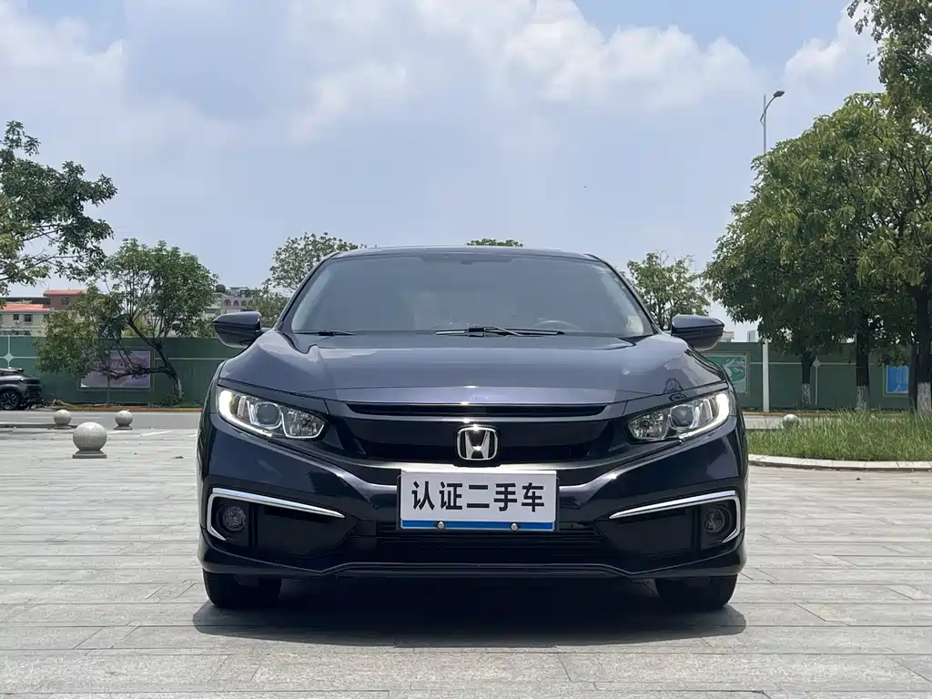 Honda Civic — фото 2