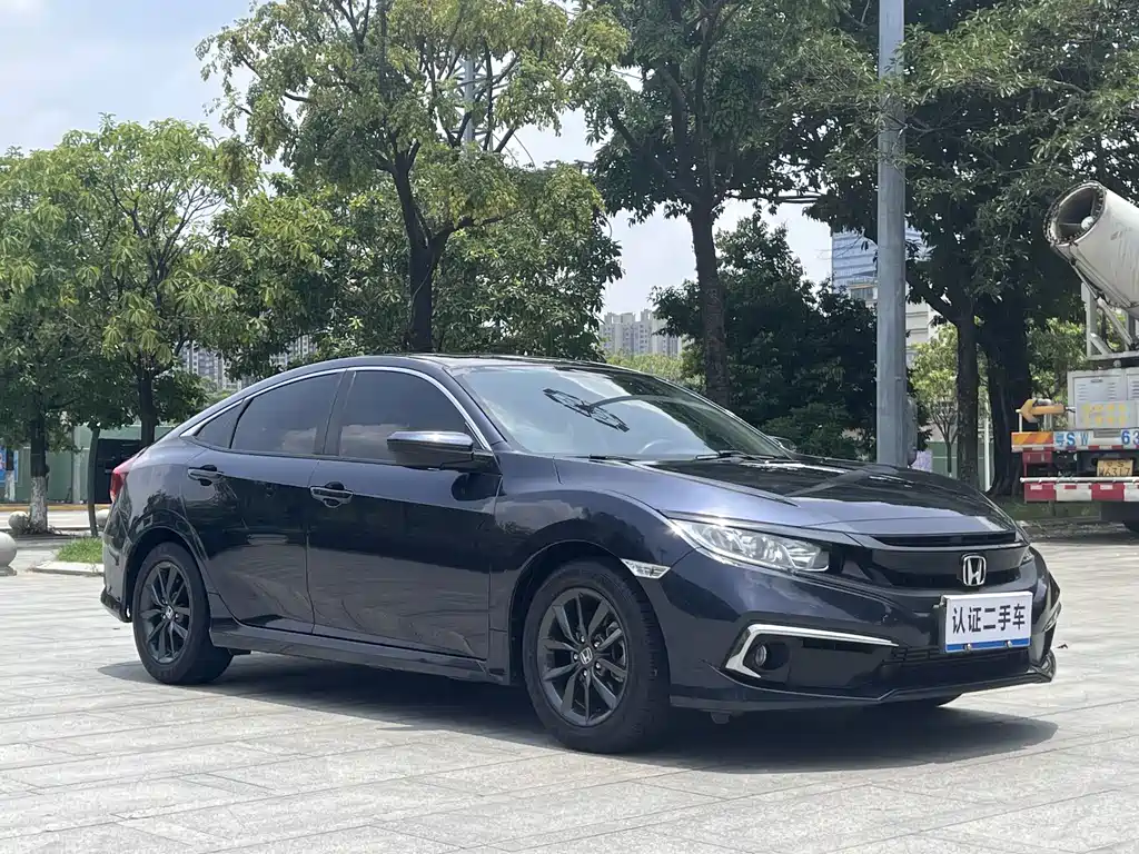 Honda Civic — фото 3