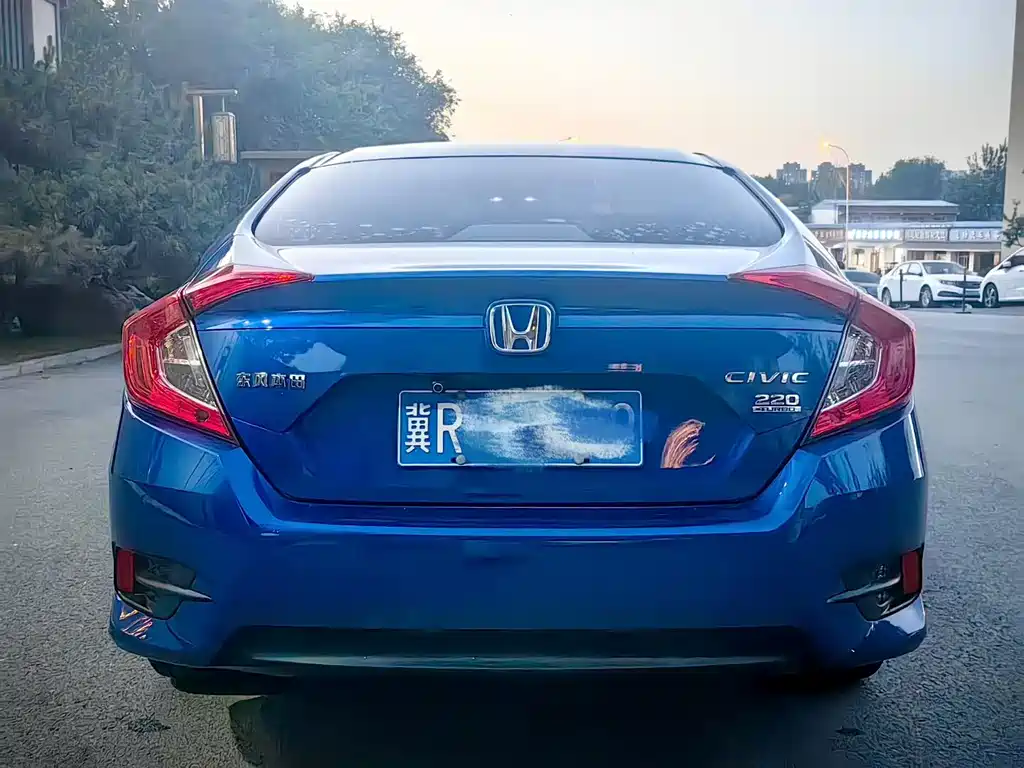 Honda Civic — фото 4