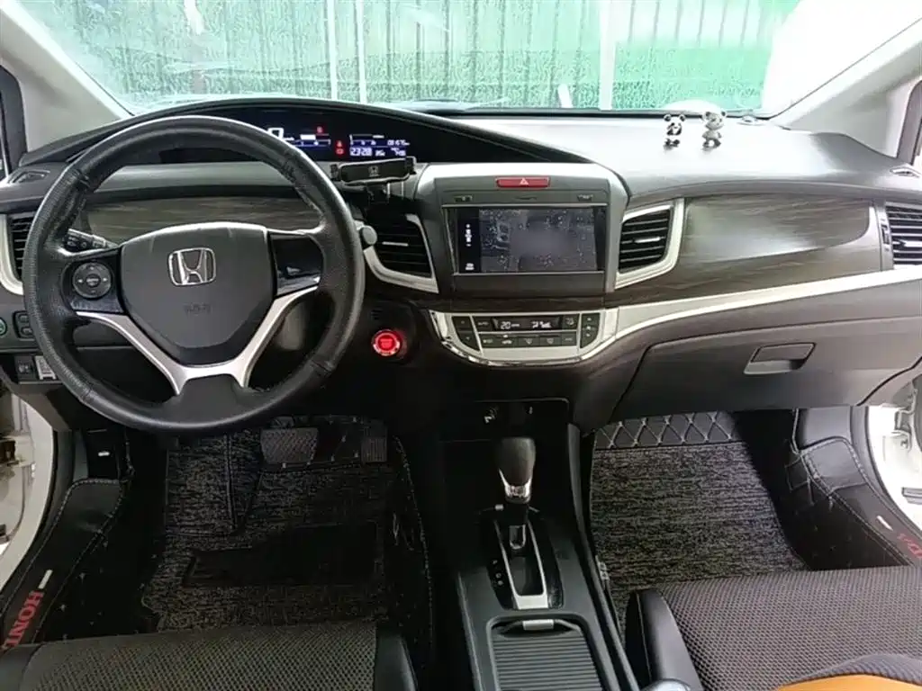 Honda Jade — фото 10