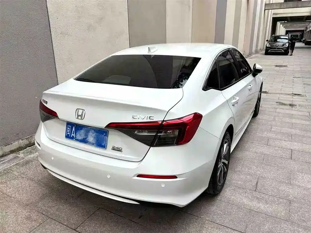 Honda Civic — фото 3