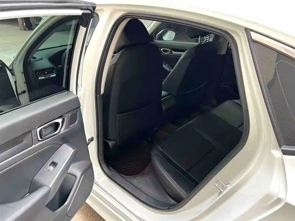 Honda Civic — фото 6