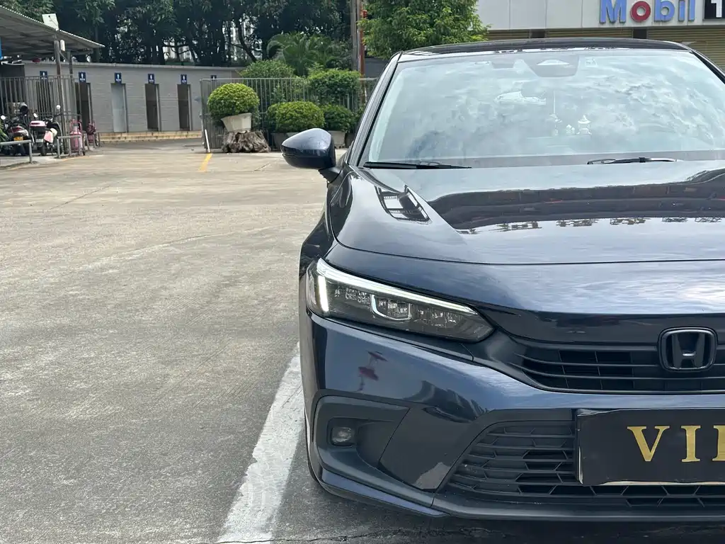 Honda Civic — фото 4
