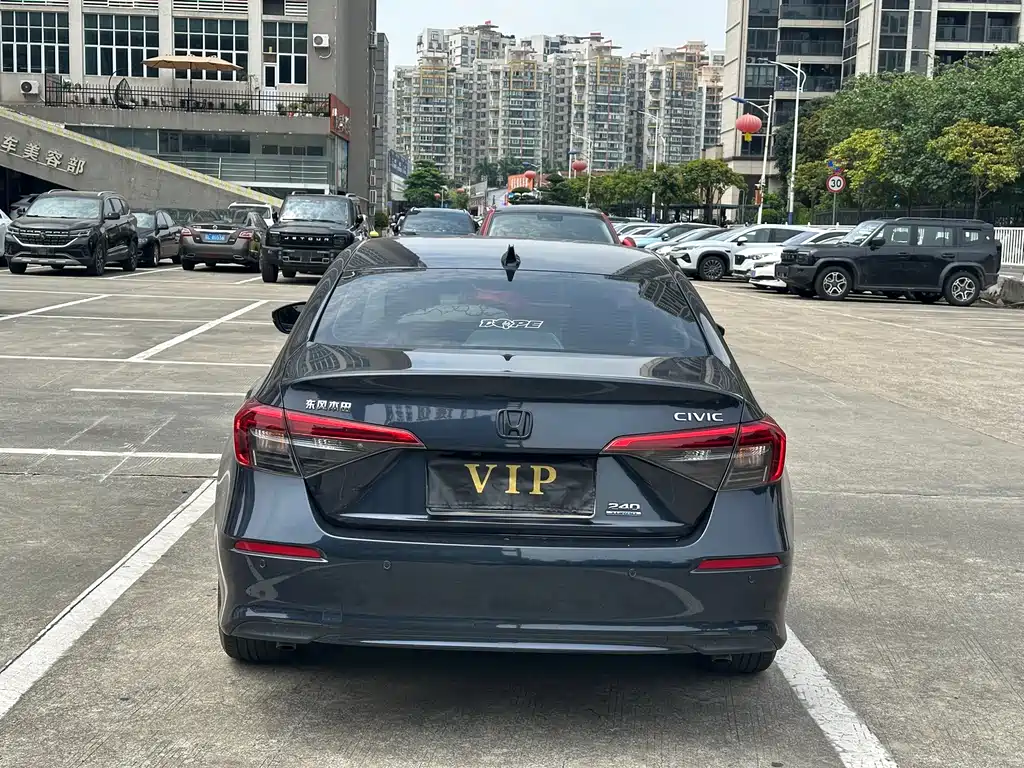 Honda Civic — фото 32