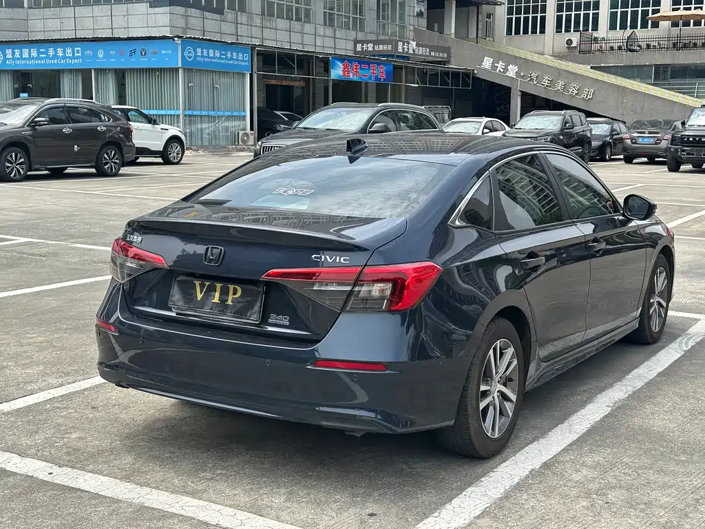 Honda Civic — фото 34