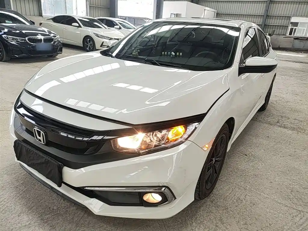 Honda Civic — фото 2