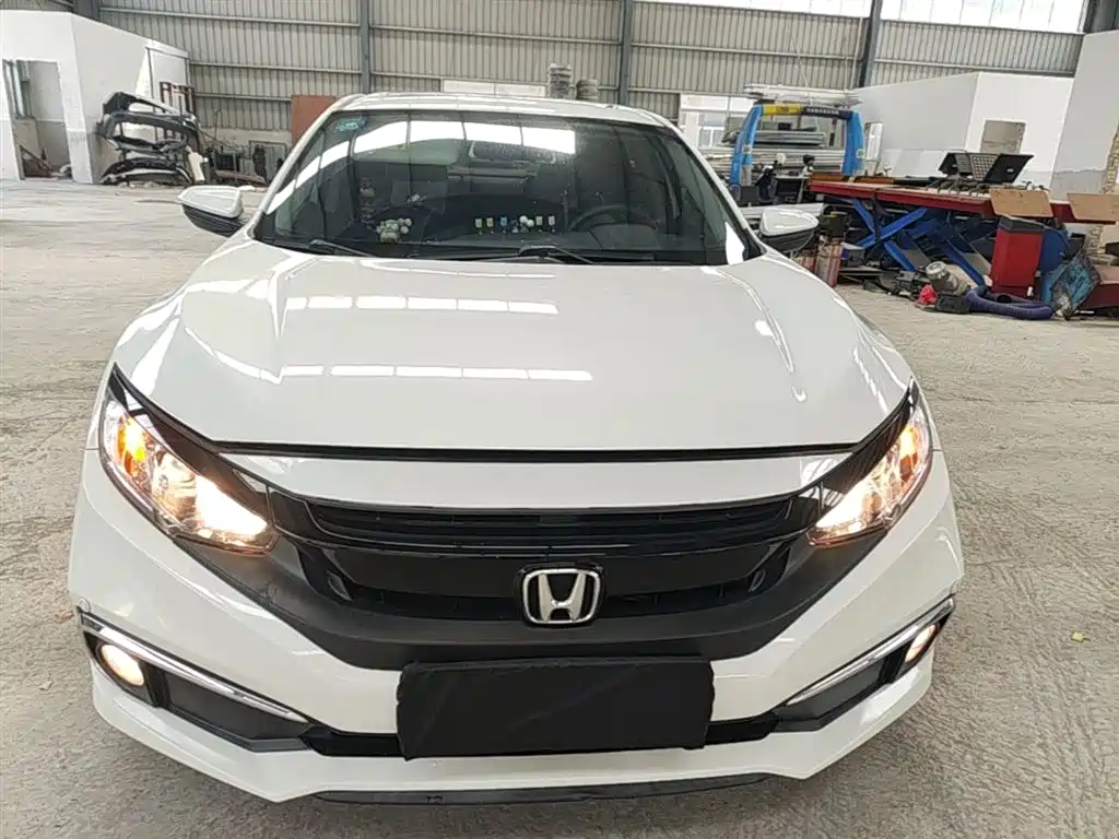 Honda Civic — фото 3