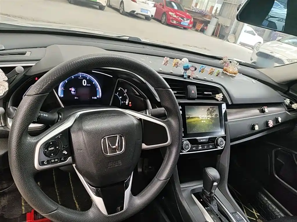 Honda Civic — фото 10