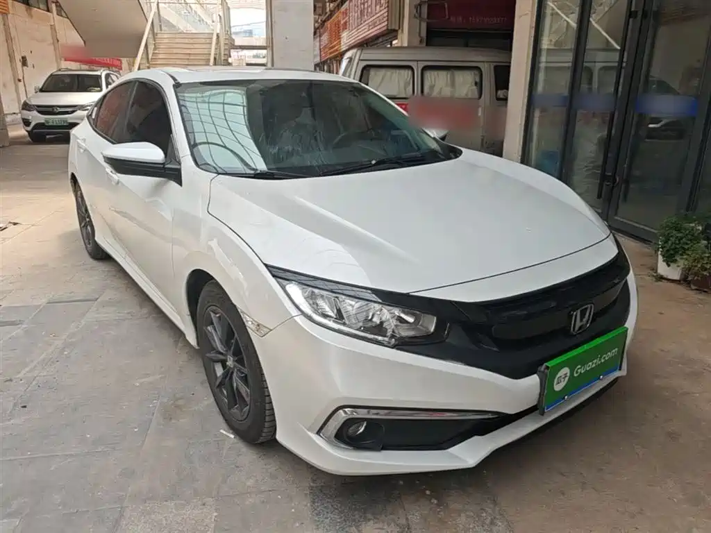Honda Civic — фото 4