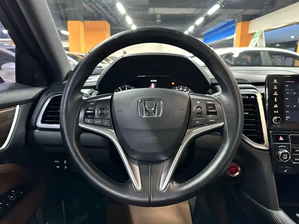 Honda UR-V — фото 10
