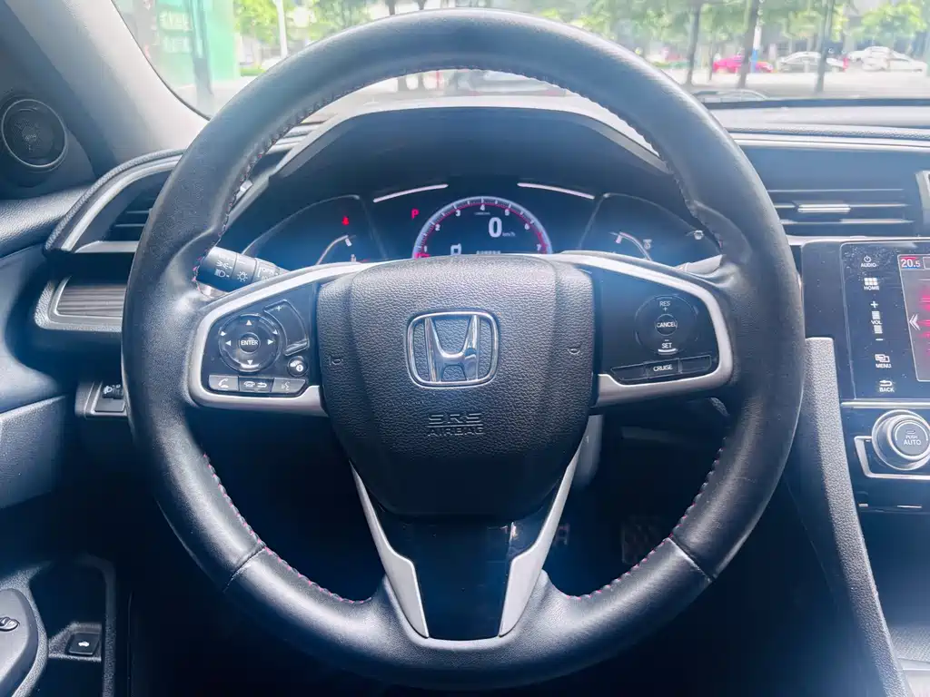 Honda Civic — фото 14