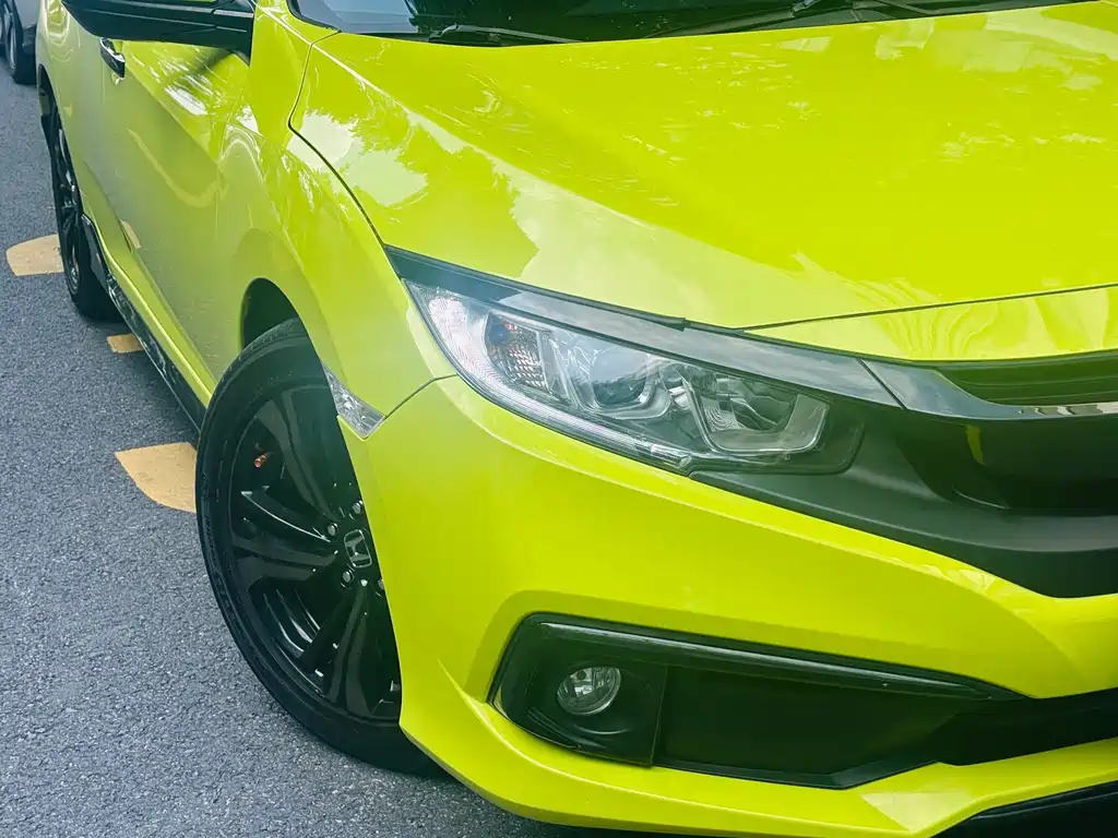 Honda Civic — фото 8