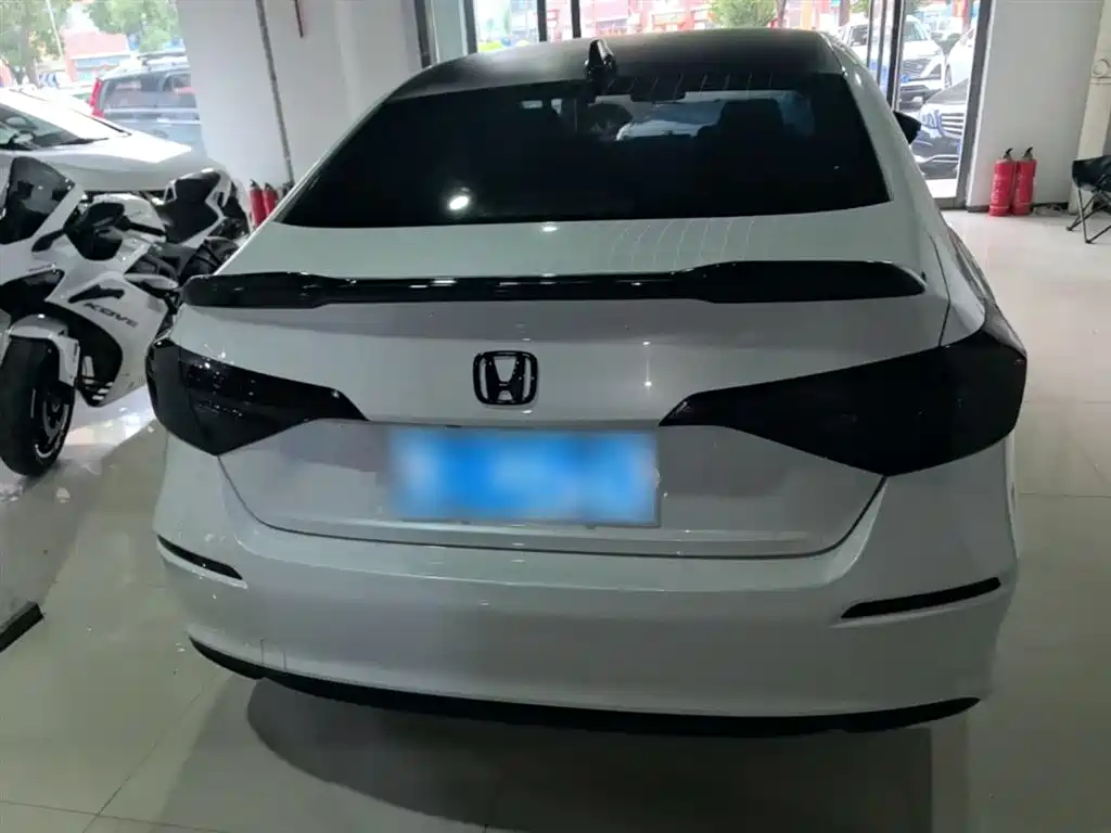 Honda Civic — фото 6